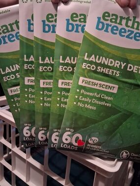 Earth Breeze Laundry Detergent Eco Sheets - Fresh Scent (Green) 5 Packs